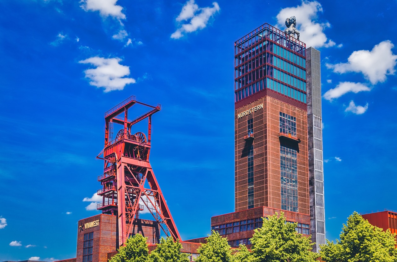 福厦高铁建设进展顺利，未来前景可期，最新喜讯公布